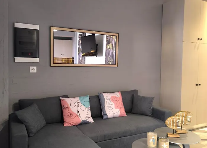 The Dock Hotel Agia Triada (Thessaloniki)